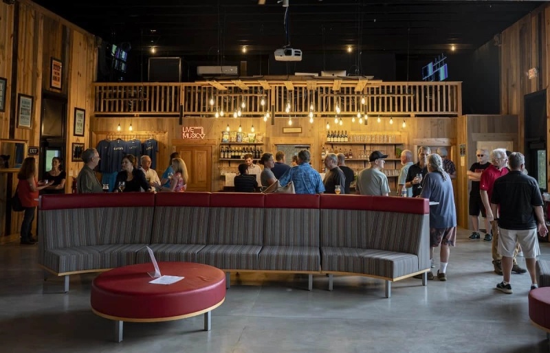 Live Music Series at The Barn at Sonark Farms